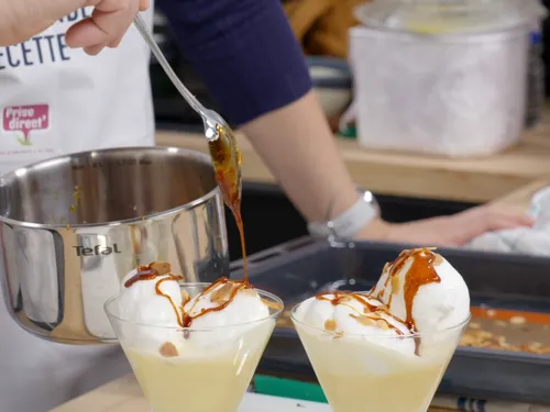 Îles Flottantes et leur crème Anglaise